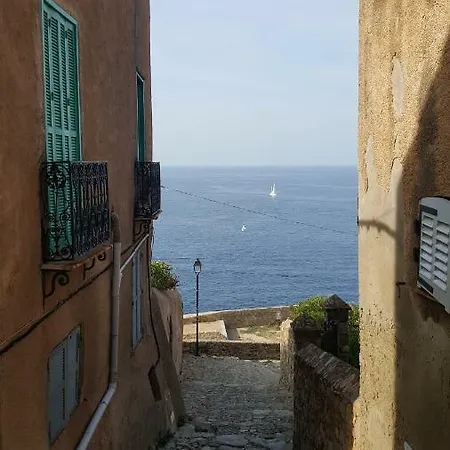 Dans La Citadelle